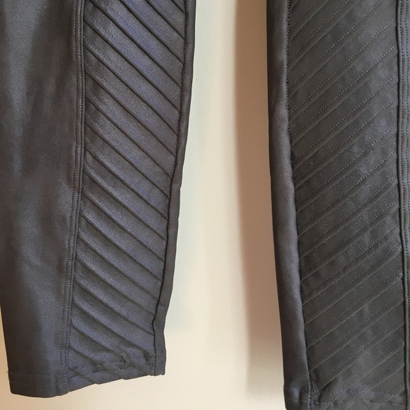 Spanx Faux Leather Motto Leggings - Picture 7 of 8